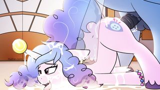 Izzy Moonbow [haltie]