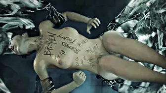 Lara & Walriders [Bodywritings][Zmsfm][4k]