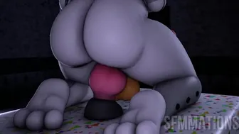 Lolibit Rides His Big Toy