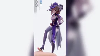 Lisa masturbates me with her feet