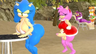 Amy on Heat in the beach