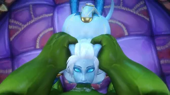 Draenei Getting a Mouthful (noname55)