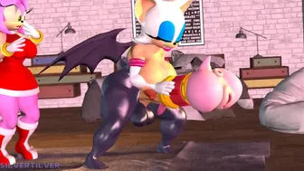 Rouge Using An Amy Toy