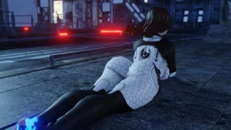 Miradan showing up her cake.