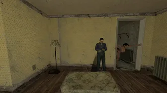 hl2 women showing off